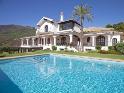 Villa&nbsp;for&nbsp;sale&nbsp;in&nbsp;town,&nbsp;Spain&nbsp;189832