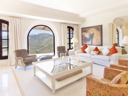 Villa&nbsp;with&nbsp;5&nbsp;bedroom&nbsp;in&nbsp;town&nbsp;189832