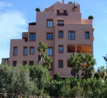 Apartment with 2 bedroom in town 189872