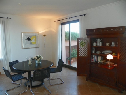 town Apartment 189872