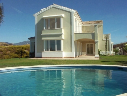 Estepona property: Villa with 4 bedroom in Estepona 189988