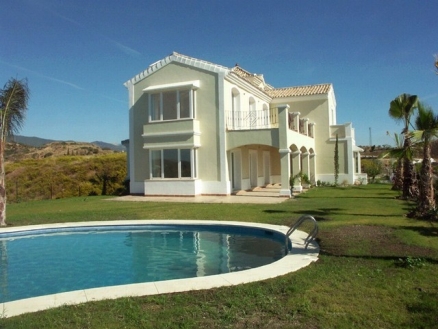 Estepona property: Malaga property | 4 bedroom Villa 189988