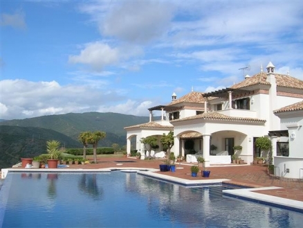 Villa&nbsp;for&nbsp;sale&nbsp;in&nbsp;town&nbsp;190035