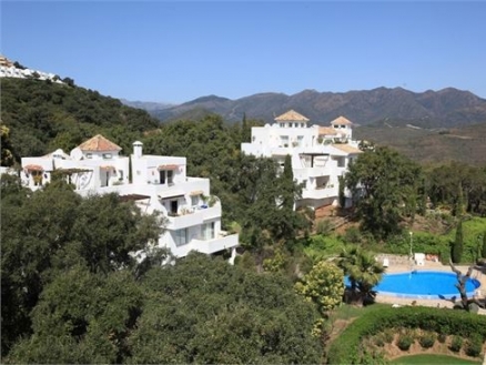 Apartment&nbsp;for&nbsp;sale&nbsp;in&nbsp;town&nbsp;190063