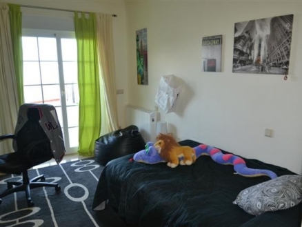 Malaga&nbsp;Townhome&nbsp;190071