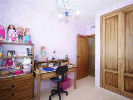 San&nbsp;Pedro&nbsp;de&nbsp;Alcantara&nbsp;property:&nbsp;Malaga&nbsp;property&nbsp;|&nbsp;4&nbsp;bedroom&nbsp;Townhome&nbsp;190078