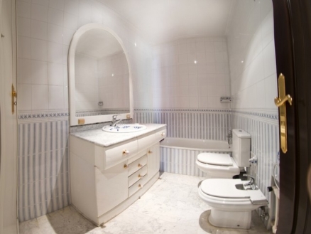 Malaga&nbsp;property:&nbsp;Malaga&nbsp;property&nbsp;|&nbsp;4&nbsp;bedroom&nbsp;Apartment&nbsp;190106