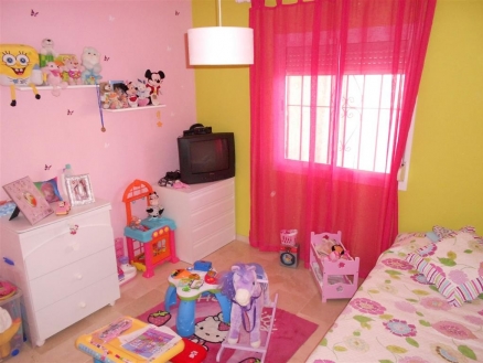 Estepona property: Apartment for sale in Estepona, Malaga 190114