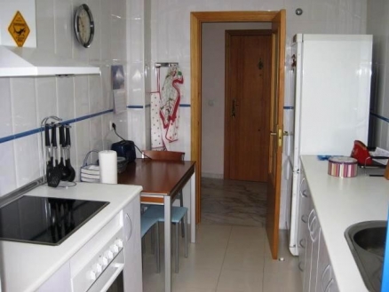 Estepona property: Apartment with 3 bedroom in Estepona 190143