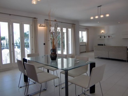 Villa&nbsp;with&nbsp;4&nbsp;bedroom&nbsp;in&nbsp;town,&nbsp;Spain&nbsp;190172