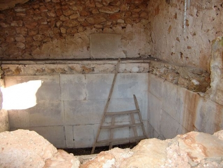 Land&nbsp;with&nbsp;bedroom&nbsp;in&nbsp;town&nbsp;190205