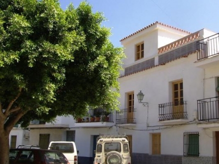 Itrabo&nbsp;property:&nbsp;Townhome&nbsp;for&nbsp;sale&nbsp;in&nbsp;Itrabo,&nbsp;Spain&nbsp;190221