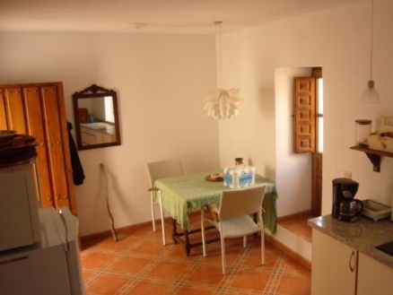 Itrabo&nbsp;property:&nbsp;Granada&nbsp;Townhome&nbsp;190232