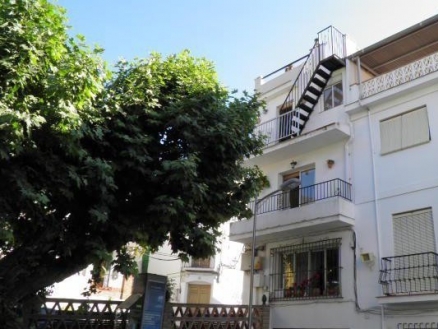 Jete&nbsp;property:&nbsp;Townhome&nbsp;with&nbsp;2&nbsp;bedroom&nbsp;in&nbsp;Jete&nbsp;190238