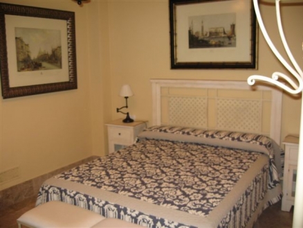 Malaga&nbsp;property&nbsp;|&nbsp;3&nbsp;bedroom&nbsp;Villa&nbsp;197050