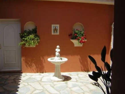 New&nbsp;Golden&nbsp;Mile&nbsp;property:&nbsp;Malaga&nbsp;property&nbsp;|&nbsp;5&nbsp;bedroom&nbsp;Villa&nbsp;197064