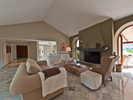 Benahavis&nbsp;property:&nbsp;Villa&nbsp;with&nbsp;4&nbsp;bedroom&nbsp;in&nbsp;Benahavis&nbsp;197083