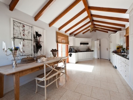 Benahavis&nbsp;property:&nbsp;Villa&nbsp;with&nbsp;4&nbsp;bedroom&nbsp;in&nbsp;Benahavis,&nbsp;Spain&nbsp;197083