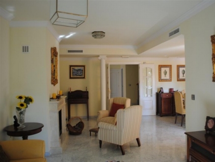 Malaga&nbsp;property&nbsp;|&nbsp;3&nbsp;bedroom&nbsp;Villa&nbsp;197107