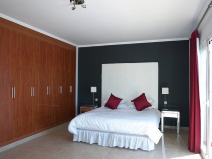 Benahavis&nbsp;property:&nbsp;Malaga&nbsp;property&nbsp;|&nbsp;4&nbsp;bedroom&nbsp;Villa&nbsp;197280