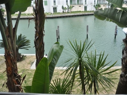 town&nbsp;Apartment&nbsp;197514