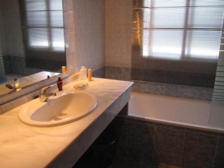 Malaga&nbsp;property&nbsp;|&nbsp;3&nbsp;bedroom&nbsp;Villa&nbsp;197703