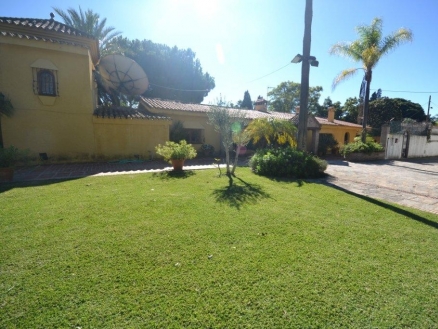 San&nbsp;Pedro&nbsp;de&nbsp;Alcantara&nbsp;property:&nbsp;Malaga&nbsp;property&nbsp;|&nbsp;5&nbsp;bedroom&nbsp;Villa&nbsp;198094