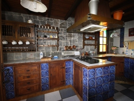 Villa&nbsp;with&nbsp;4&nbsp;bedroom&nbsp;in&nbsp;town,&nbsp;Spain&nbsp;198105