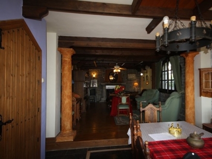 Villa&nbsp;for&nbsp;sale&nbsp;in&nbsp;town,&nbsp;Malaga&nbsp;198105