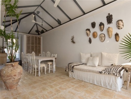 San&nbsp;Pedro&nbsp;de&nbsp;Alcantara&nbsp;property:&nbsp;San&nbsp;Pedro&nbsp;de&nbsp;Alcantara&nbsp;Villa&nbsp;198275