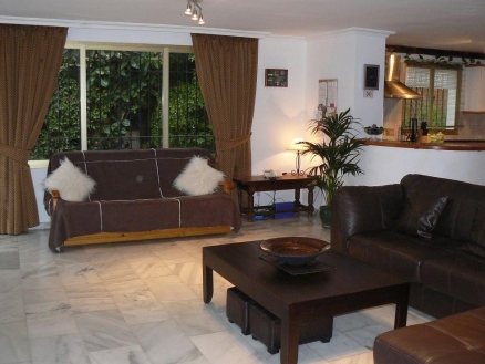 Villa&nbsp;for&nbsp;sale&nbsp;in&nbsp;town,&nbsp;Spain&nbsp;198281