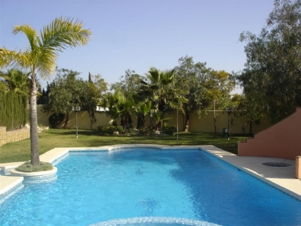 Villa&nbsp;for&nbsp;sale&nbsp;in&nbsp;town,&nbsp;Malaga&nbsp;198309