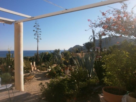 Villa for sale in town, Spain 198961