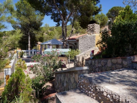 Villa for sale in town 202122
