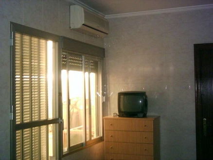 Townhome with 3 bedroom in town 202129