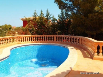 Villa for sale in town, Mallorca 202198