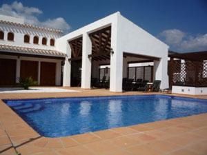 Villa&nbsp;for&nbsp;sale&nbsp;in&nbsp;town,&nbsp;Spain&nbsp;202842