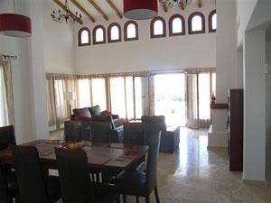 Villa&nbsp;for&nbsp;sale&nbsp;in&nbsp;town,&nbsp;Spain&nbsp;202875