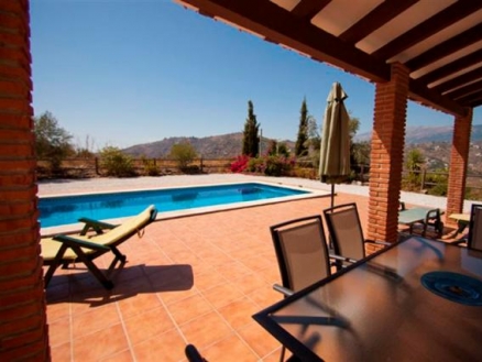 Villa for sale in town,  203274