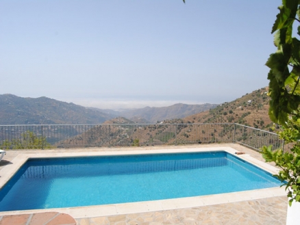 Competa property: Villa with 2 bedroom in Competa 203349