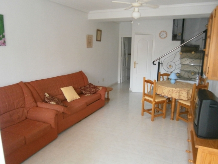 Townhome with 2 bedroom in town, Spain 203438