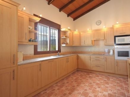 Coin property: Villa in Malaga for sale 203496