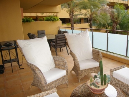 Estepona property: Apartment for sale in Estepona, Spain 203538