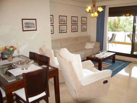 Estepona property: Apartment with 3 bedroom in Estepona 203538