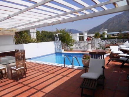 Apartment for sale in town, Spain 203585