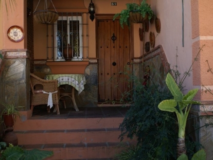 Coin property: Townhome for sale in Coin 203680