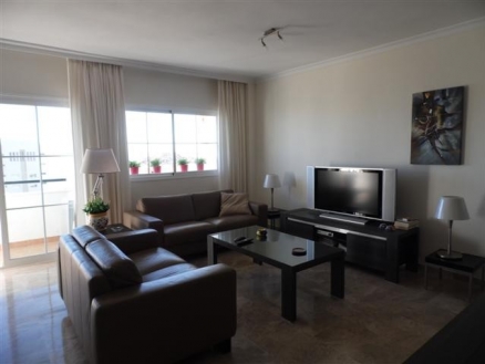 Estepona property: Malaga Apartment 203696