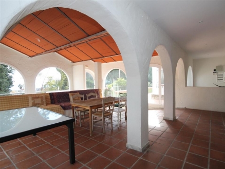 Ojen property: Villa for sale in Ojen, Malaga 203700