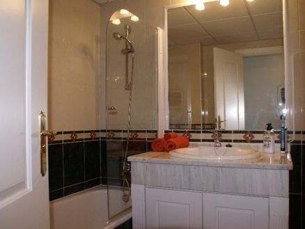Apartment for sale in town, Malaga 203714