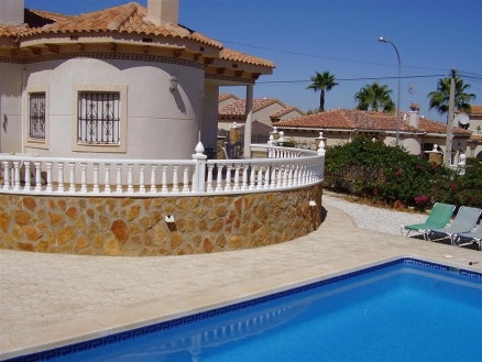 San Miguel De Salinas property: Alicante property | 4 bedroom Villa 203721